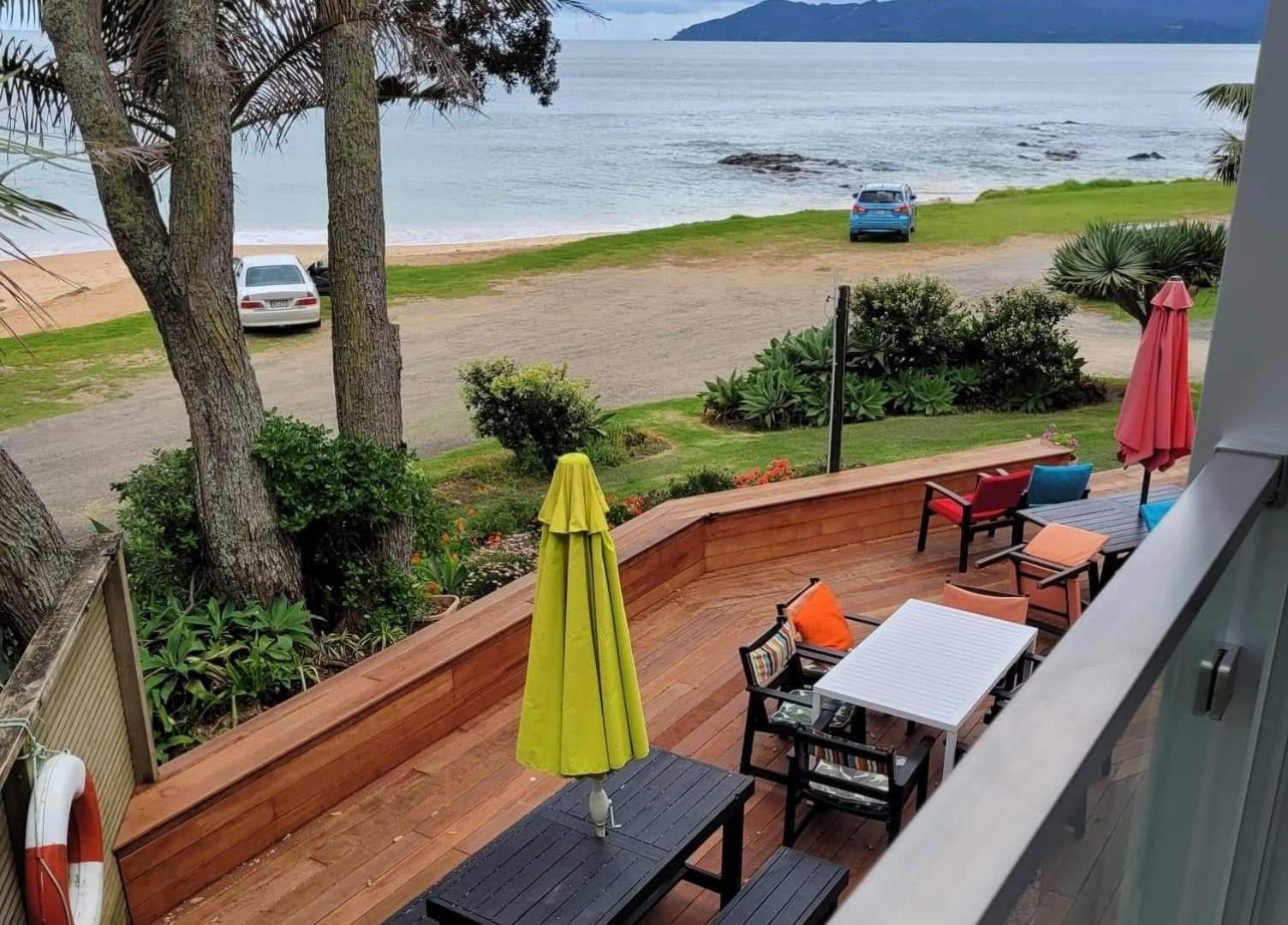 Driftwood Lodge Beachfront, Cable Bay, Northland Coopers Beach Room photo